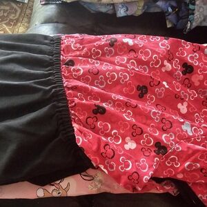 Red & Black Mickey Print Scrub Top Size 2x With Elastic Detail